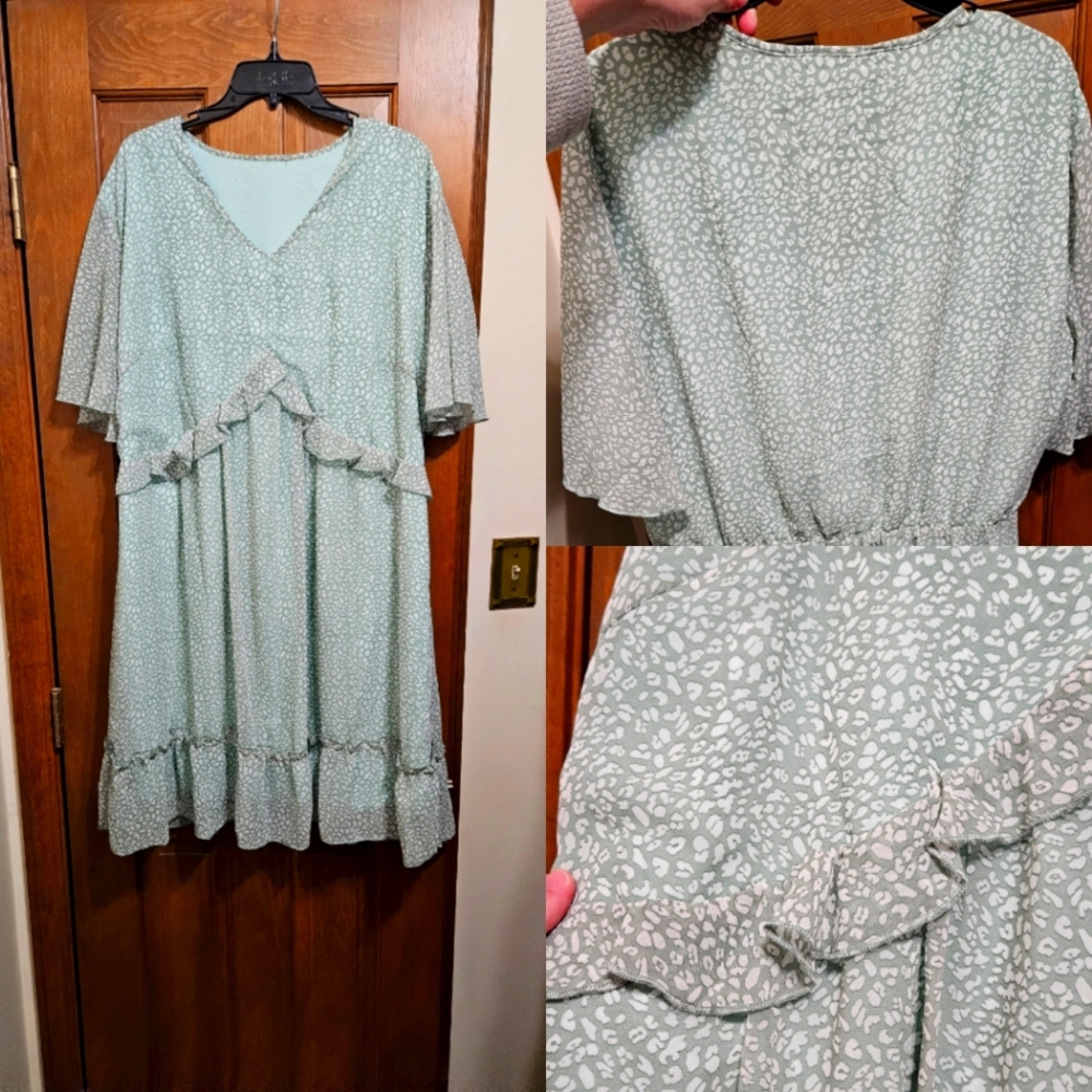 Zulily Light Green Summer Dress Animal Print 1x-2x Size 16 Wedding Guest Party